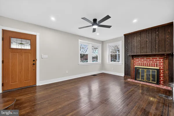 $249,900 | 704 East 18th Street, Chester, PA 19013