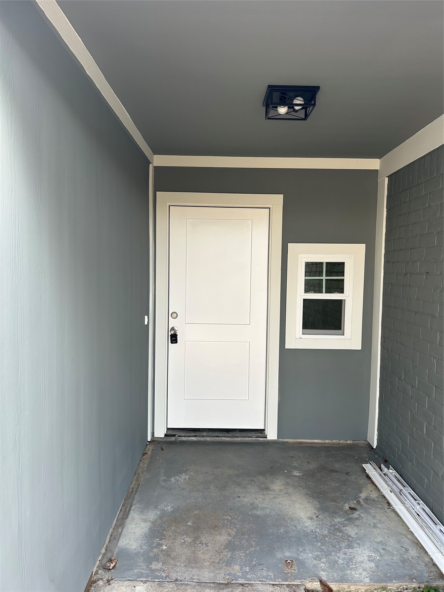 11719 Pender Lane Houston, TX 77477 - Photo 2 of 21 a view of an empty room