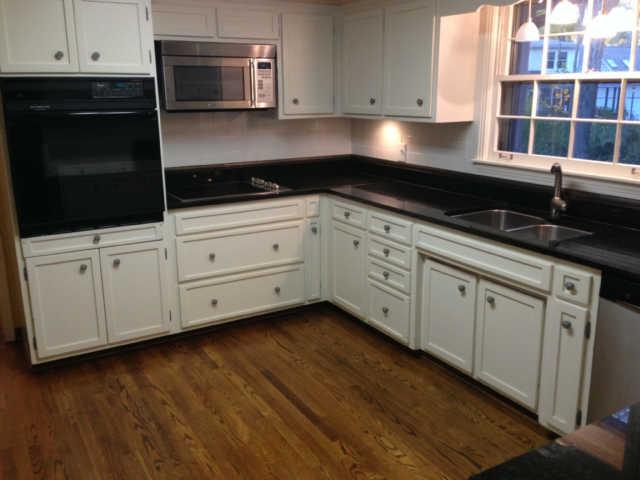 255 Hidden Lake Road Hendersonville, TN 37075 - Photo 14 of 19 Kitchen is functional and beautiful