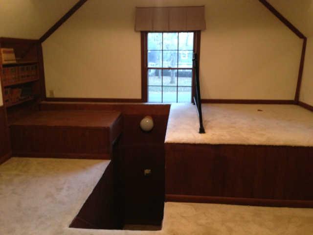 255 Hidden Lake Road Hendersonville, TN 37075 - Photo 17 of 19 Private sitting area, invisible closet, and connecting storage area in huge bonus room