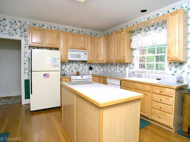 1786 Ridge Oaks Drive Oak Ridge, NC 27310 - Photo 3 of 7 Other.