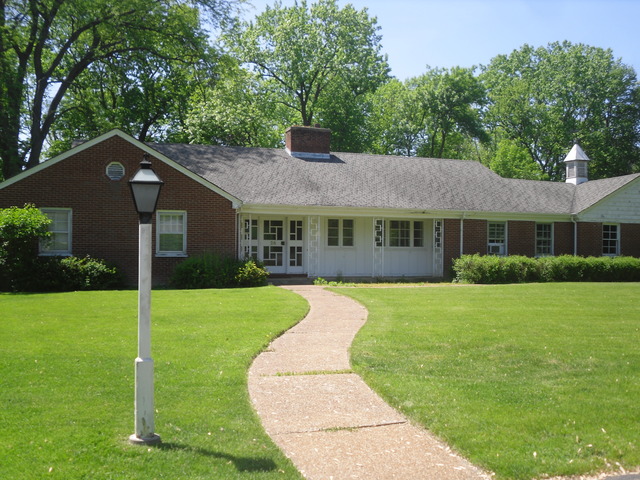 26 Meadowview Road Northfield, IL 60093 - Photo 1 of 25