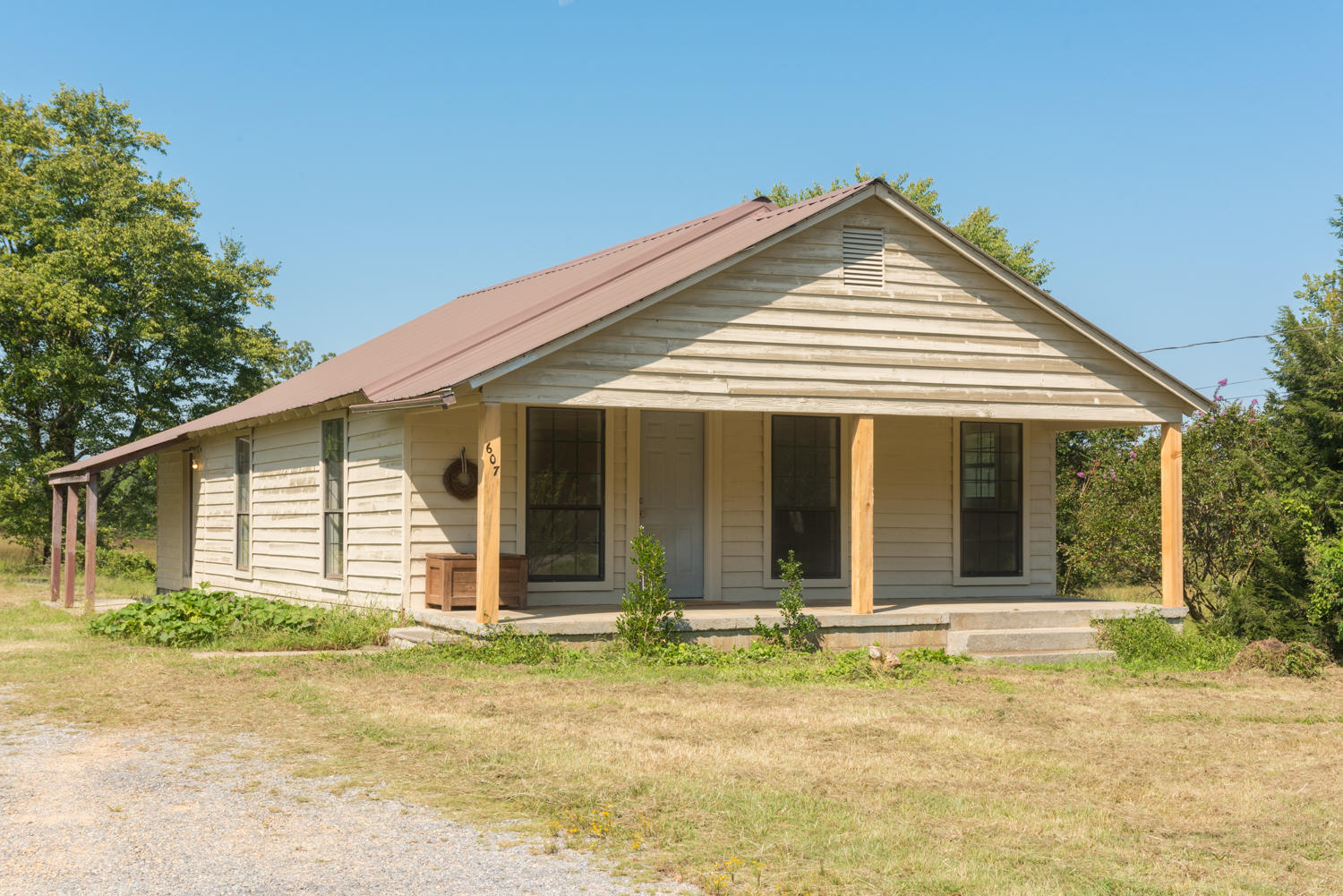 607 New Home Road Trenton, GA 30752 - Photo 2 of 29 607_New_Home_Rd_07