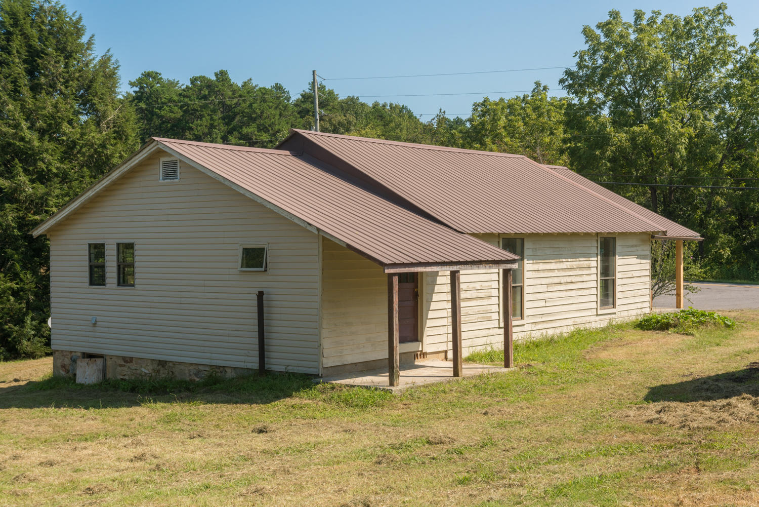 607 New Home Road Trenton, GA 30752 - Photo 4 of 29 607_New_Home_Rd_05
