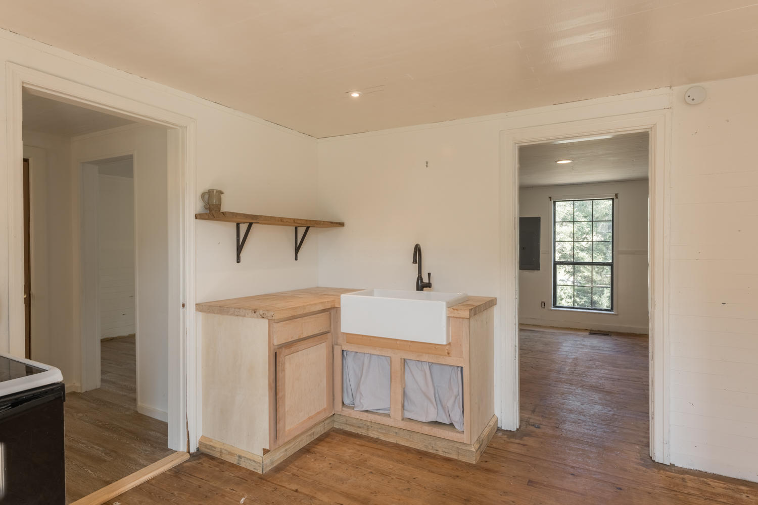 607 New Home Road Trenton, GA 30752 - Photo 9 of 29 607_New_Home_Rd_23