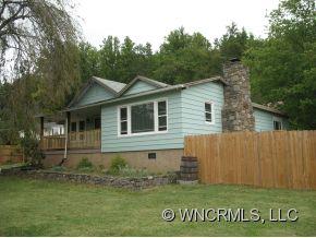 693 Bee Tree Road Swannanoa, NC 28778 - Photo 3 of 10 Gallery Image 3