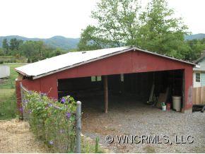 693 Bee Tree Road Swannanoa, NC 28778 - Photo 5 of 10 Gallery Image 5
