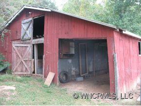 693 Bee Tree Road Swannanoa, NC 28778 - Photo 6 of 10 Gallery Image 6