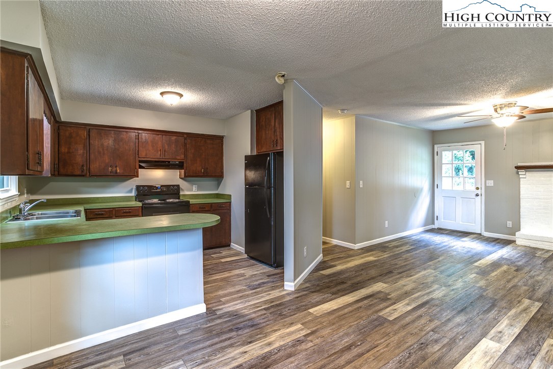 151 Greenbriar Lane Boone, NC 28607 - Photo 4 of 23 Gallery Image 4