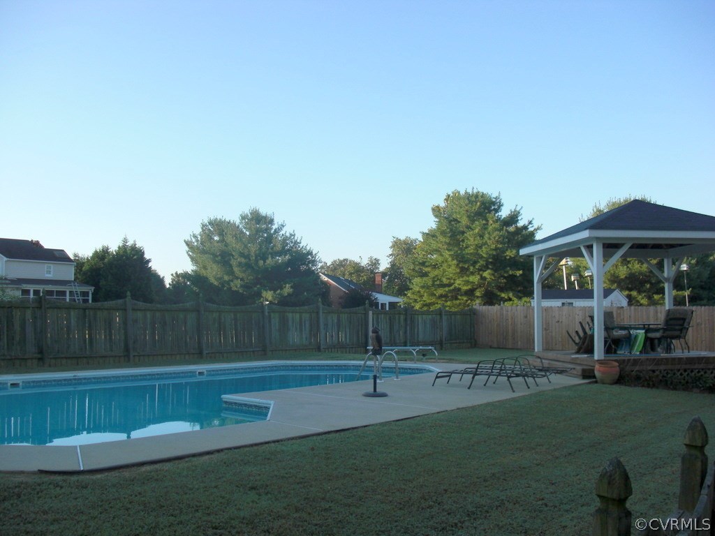 1925 Mt Blanco Road Chester, VA 23836 - Photo 2 of 21
