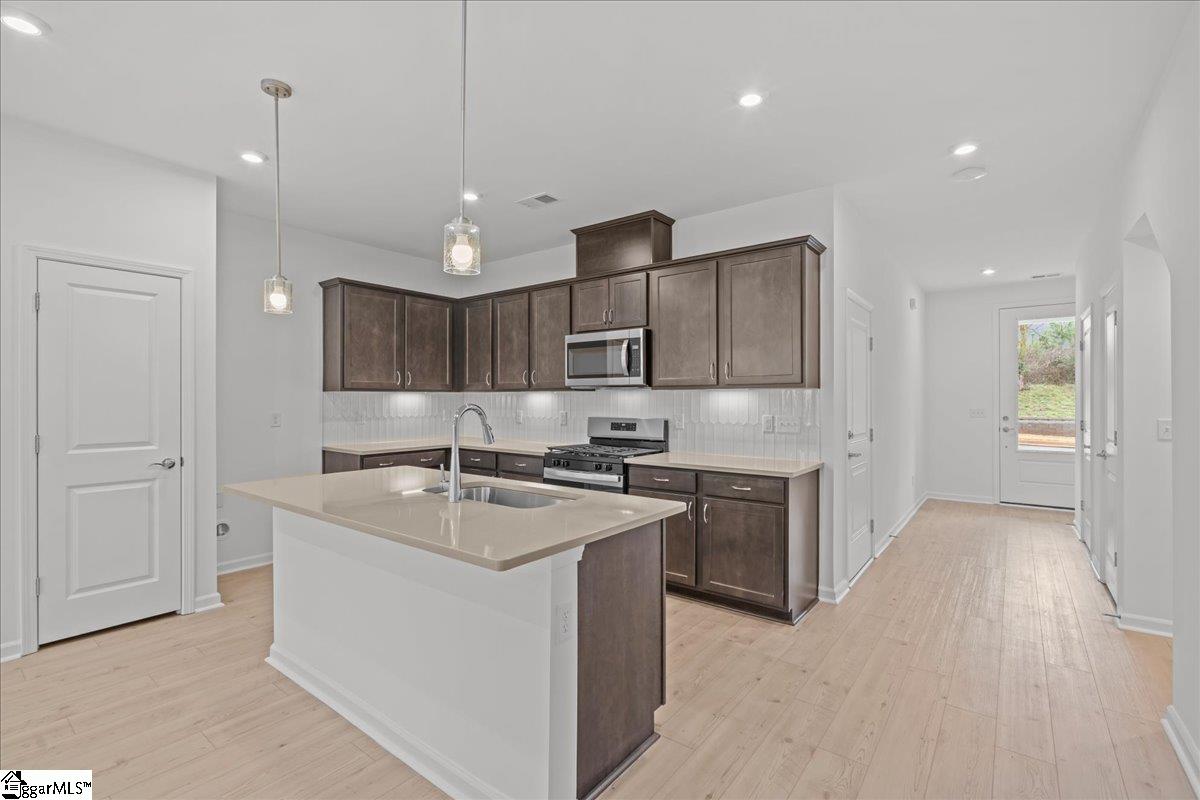 174 Gadwall Way Greenville, SC 29607 - Photo 2 of 26