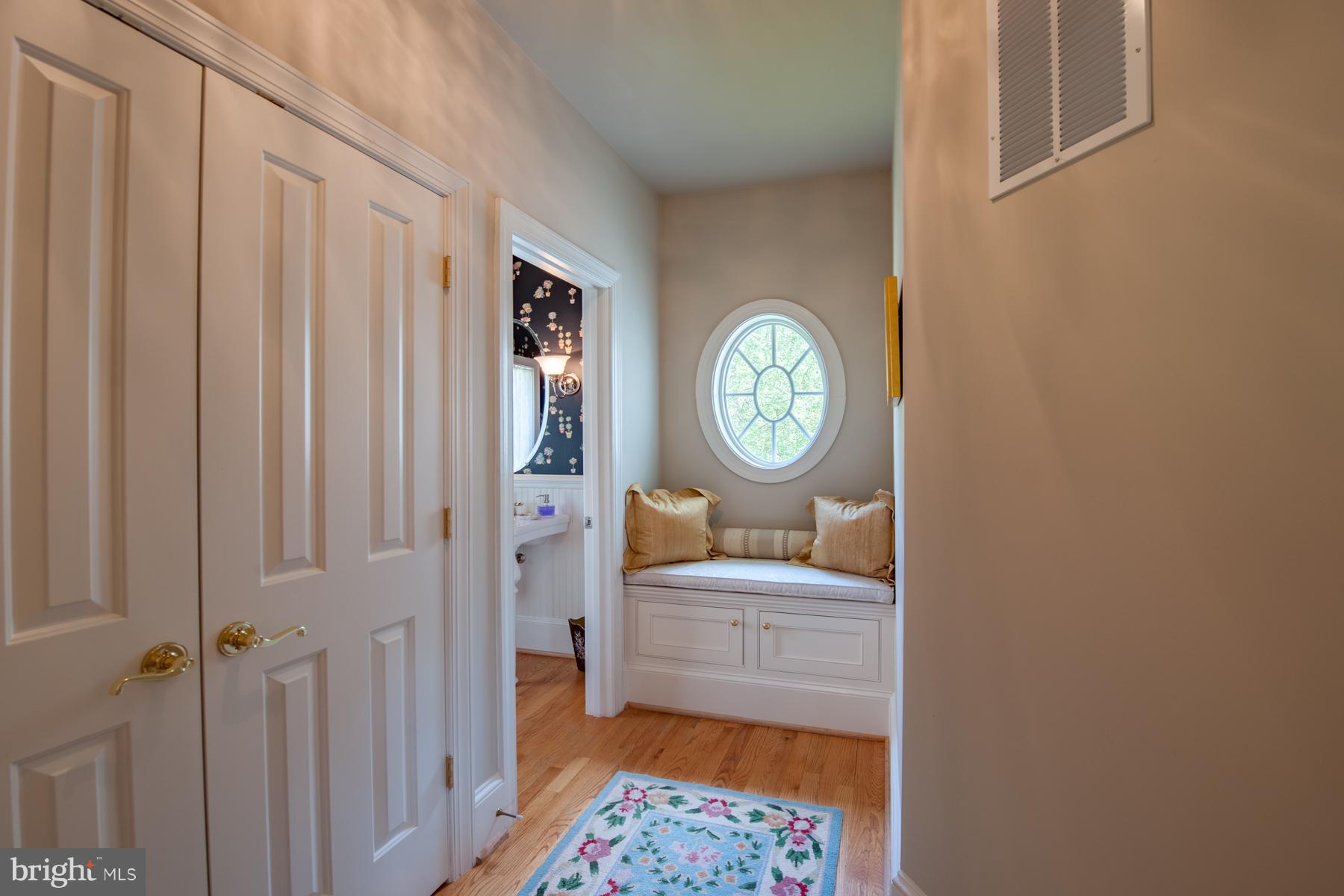 3437 Hidden River View Road Annapolis, MD 21403 - Photo 13 of 29 Exterior (General)
