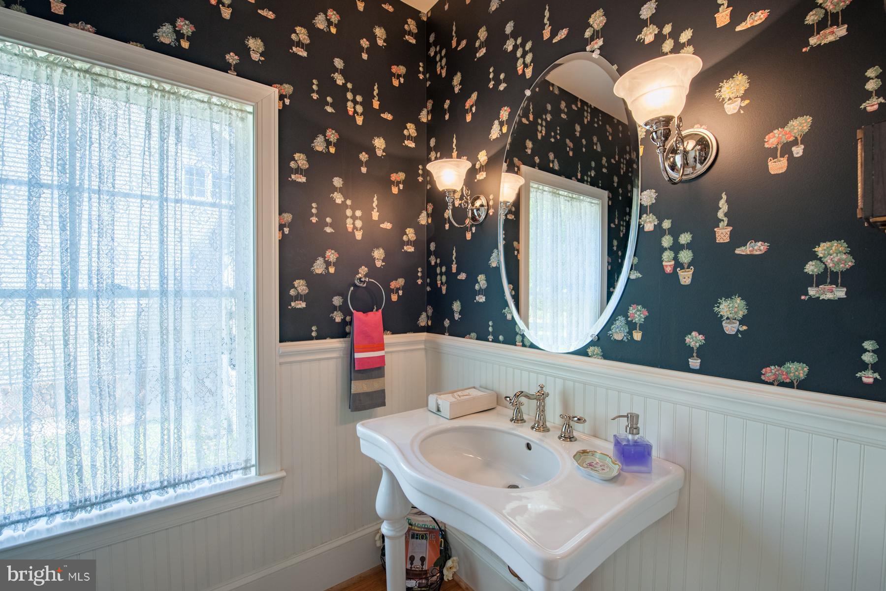 3437 Hidden River View Road Annapolis, MD 21403 - Photo 14 of 29 Powder Room