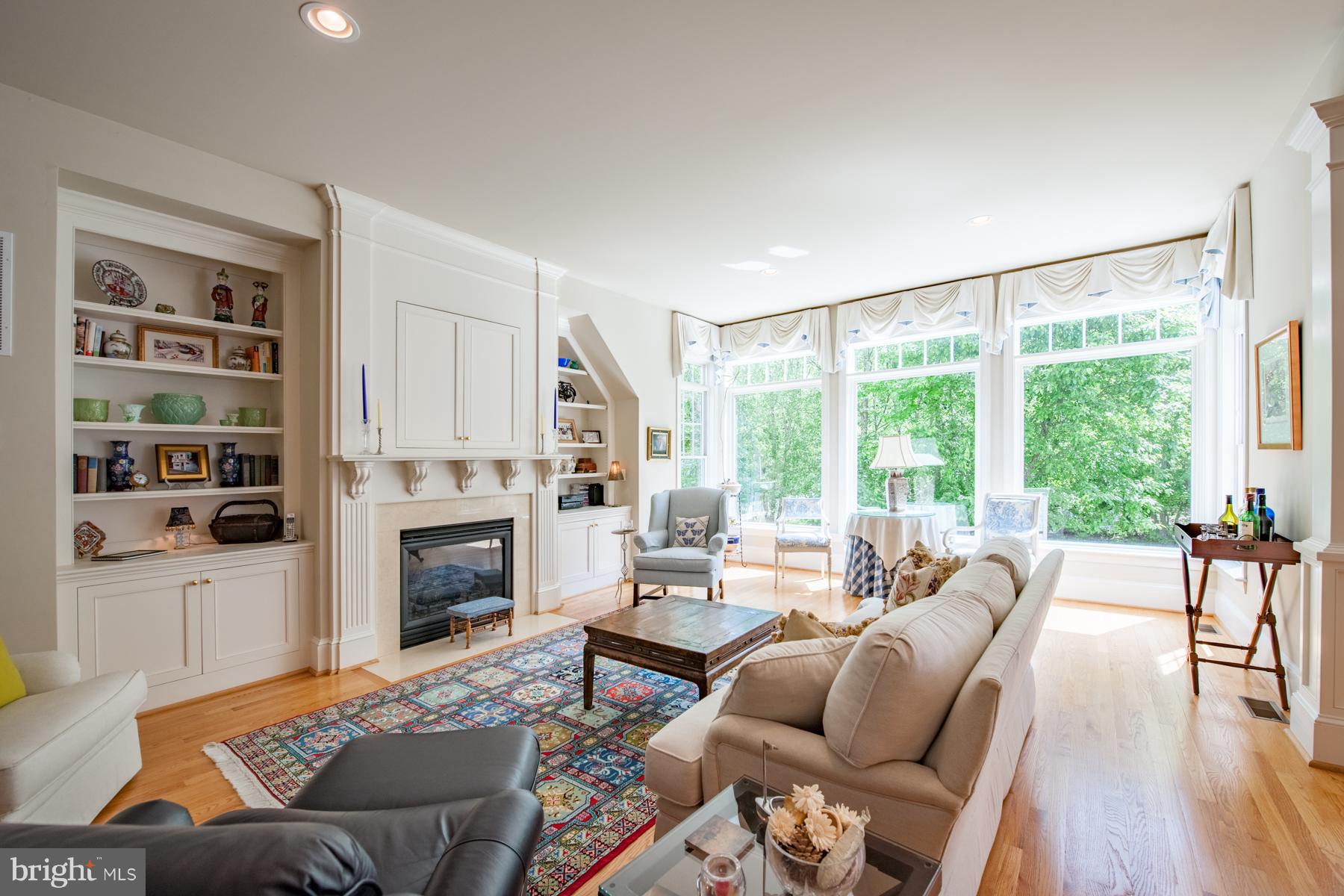 3437 Hidden River View Road Annapolis, MD 21403 - Photo 6 of 29 Family Room