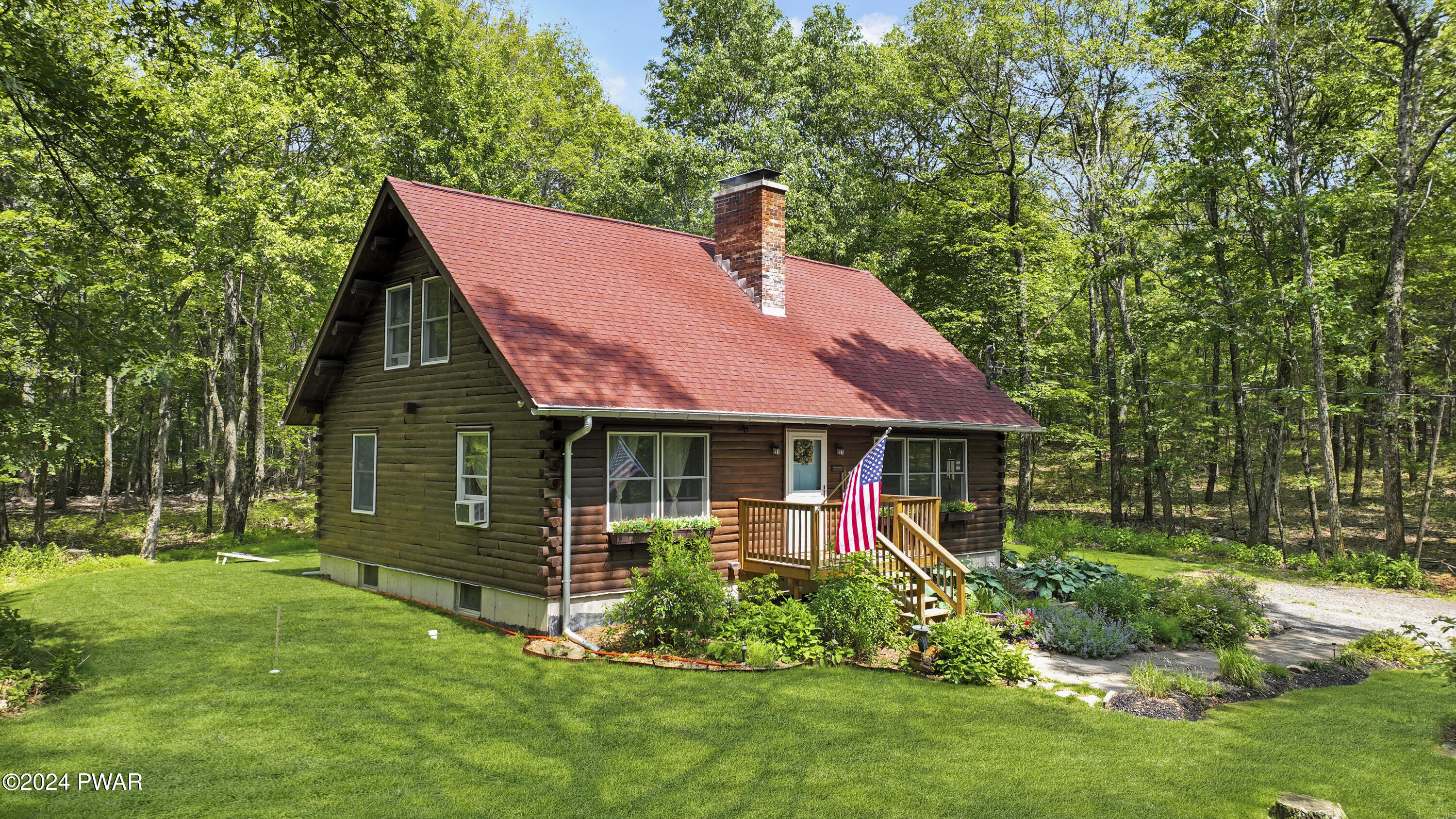 415 Sawkill Road Milford, PA 18337 - Photo 1 of 39 1