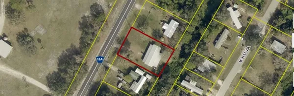 a view of a multi story building