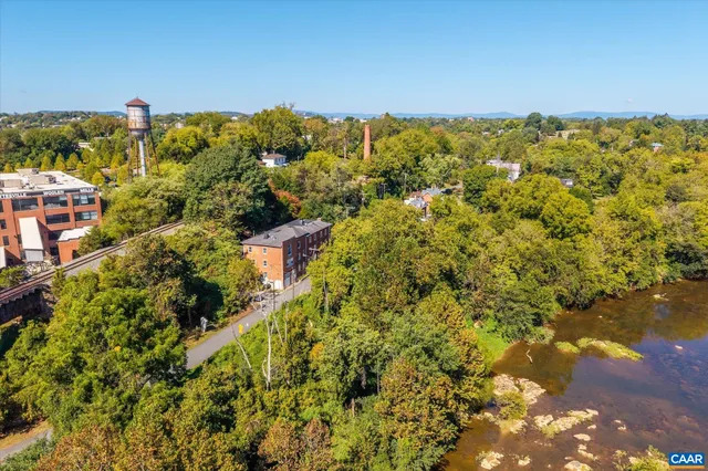 a view of a large building