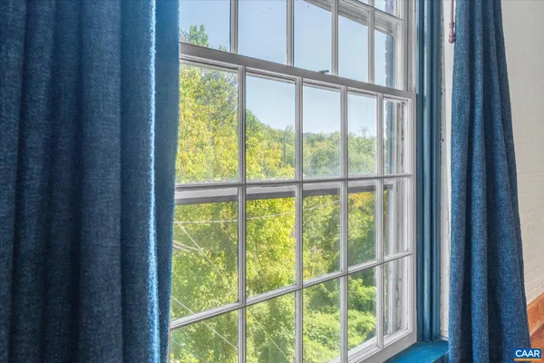 $699,000 | 1915 East Market Street, Unit 3, Charlottesville, VA 22902