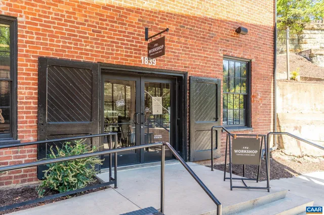 $745,000 | 1915 East Market Street, Unit 3, Charlottesville, VA 22902
