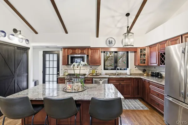 $899,900 | 1521 Tracy Drive, Spafford, NY 13152