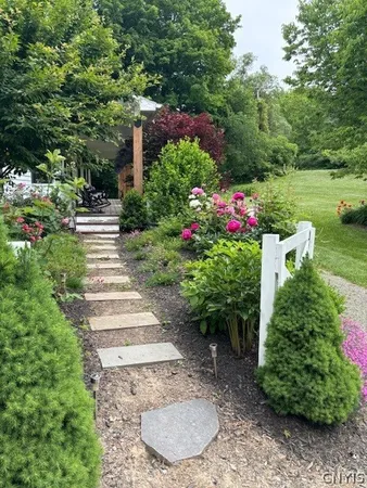 $899,900 | 1521 Tracy Drive, Spafford, NY 13152