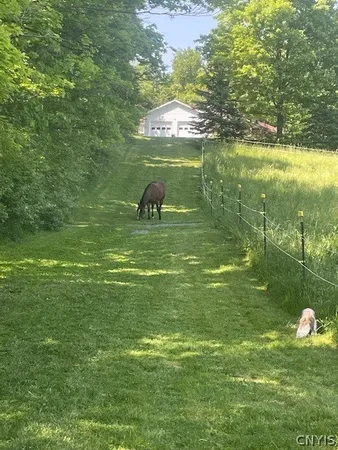 $899,900 | 1521 Tracy Drive, Spafford, NY 13152