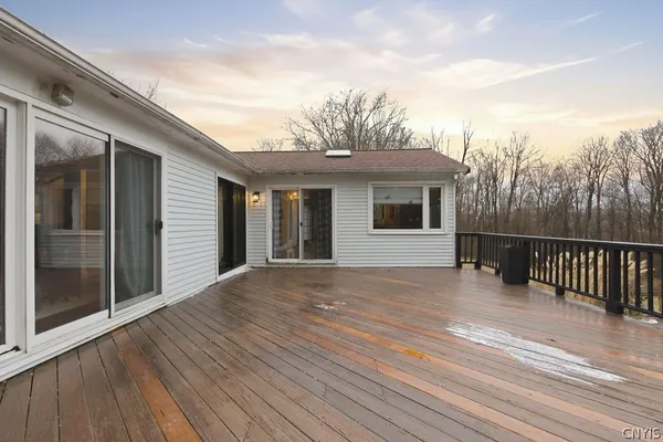 $899,900 | 1521 Tracy Drive, Spafford, NY 13152