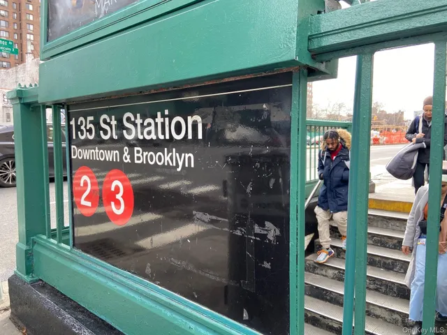 a view of a sign board