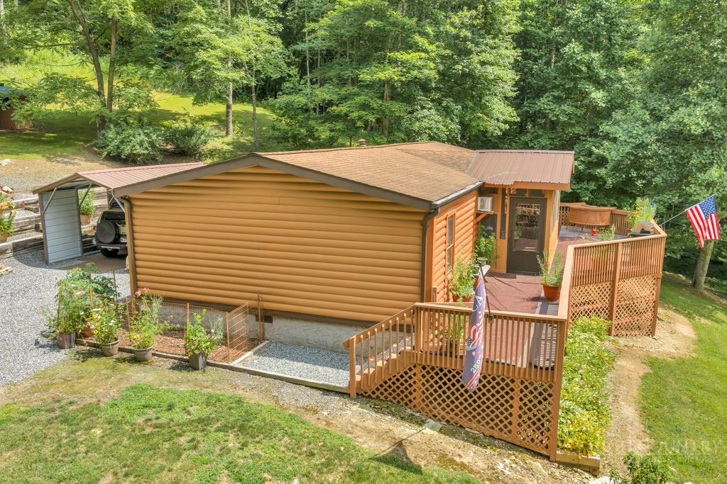 488 Wards Branch Road Sugar Grove, NC 28679 - Photo 8 of 27