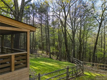 $999,000 | 53 Blueberry Hill Road, Woodstock, NY 12498