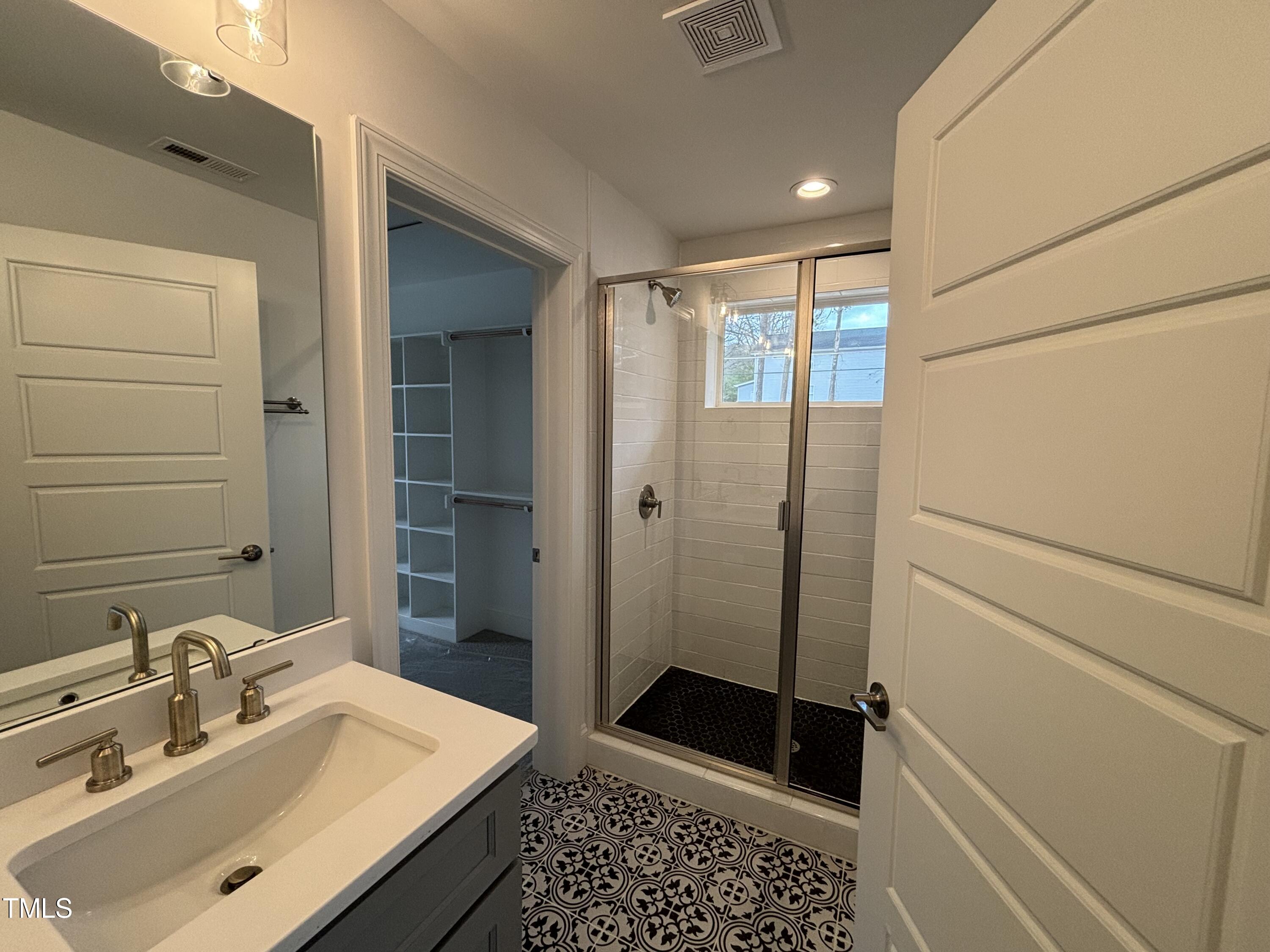 1390 Kent Road Raleigh, NC 27606 - Photo 15 of 22 IMG_8400