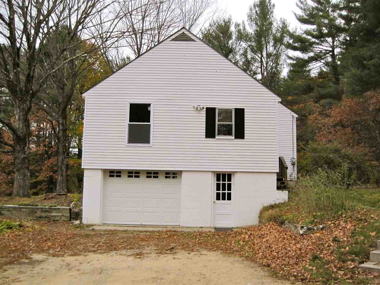 5 Old Hancock Road Hancock, NH 03449 - Photo 3 of 8