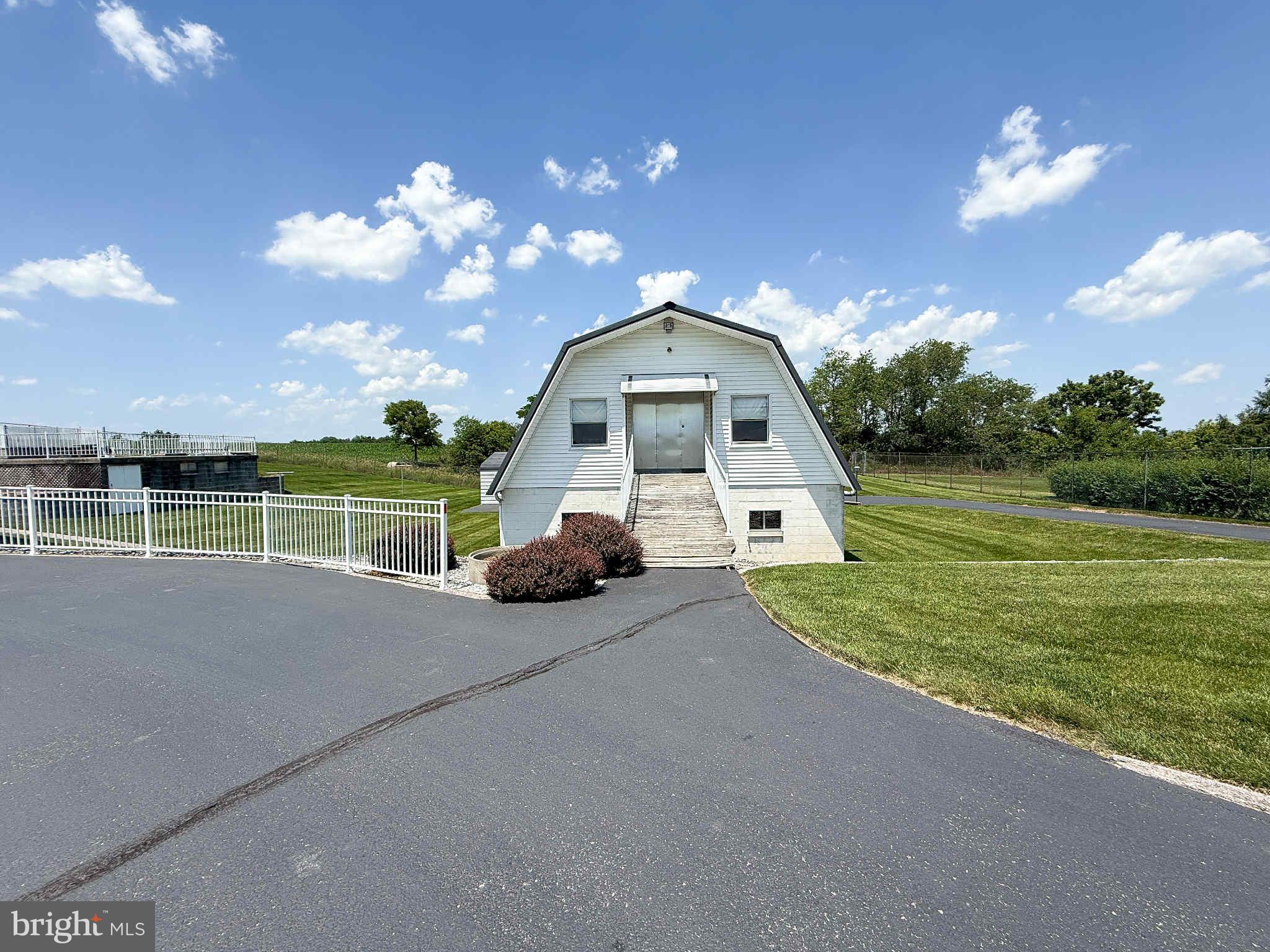3367 Coseytown Road Greencastle, PA 17225 - Photo 7 of 83