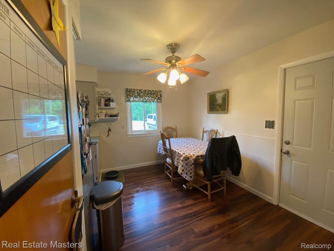4401 Wall Road Port Huron, MI 48060 - Photo 5 of 13 WALL RD # 1.jpg