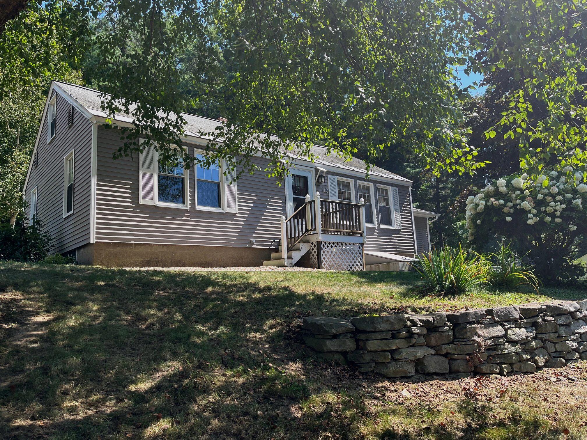 126 Fore Road Eliot, ME 03903 - Photo 2 of 28 IMG_0320