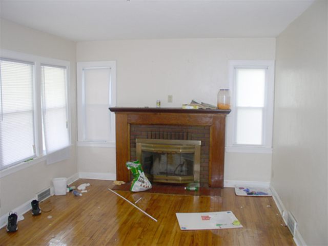 3222 Rockingham Road Davenport, IA 52802 - Photo 3 of 8 Gallery Image 3