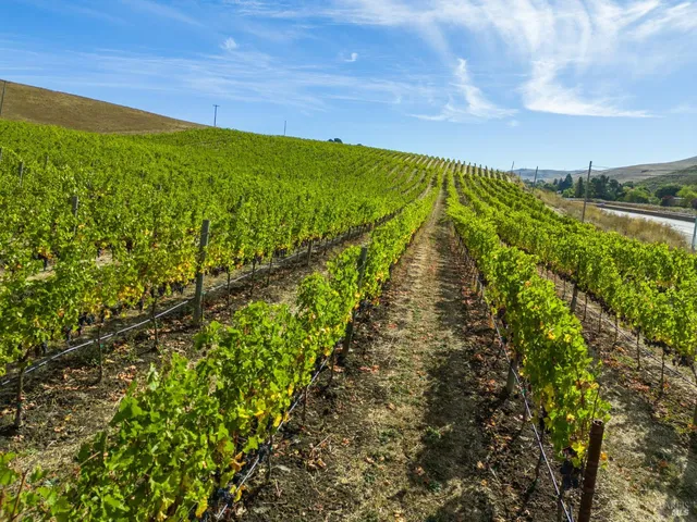 $1,790,000 | 3800 Jameson Canyon Road, Napa, CA 94559