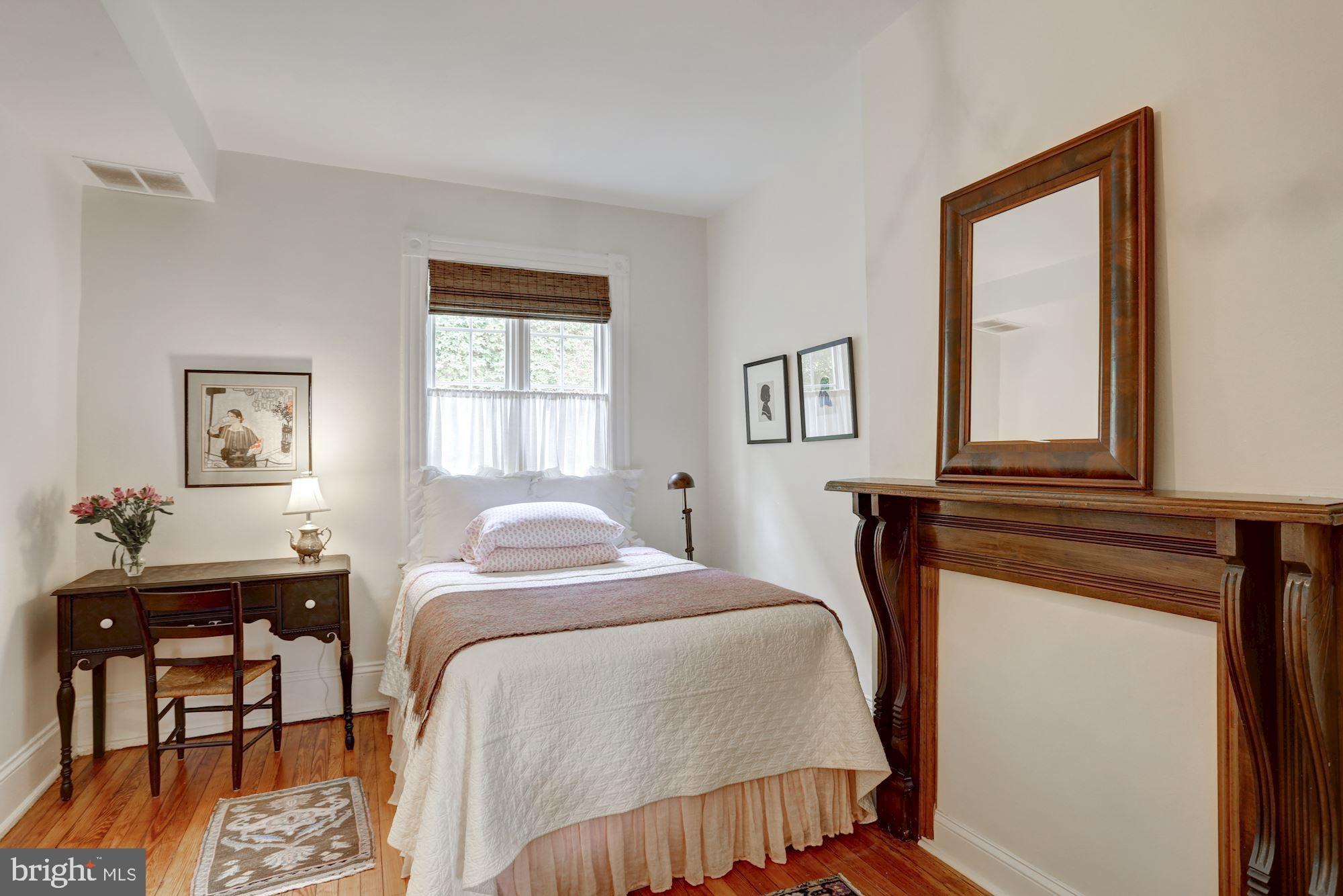 1804 Riggs Place Northwest Washington, DC 20009 - Photo 12 of 24