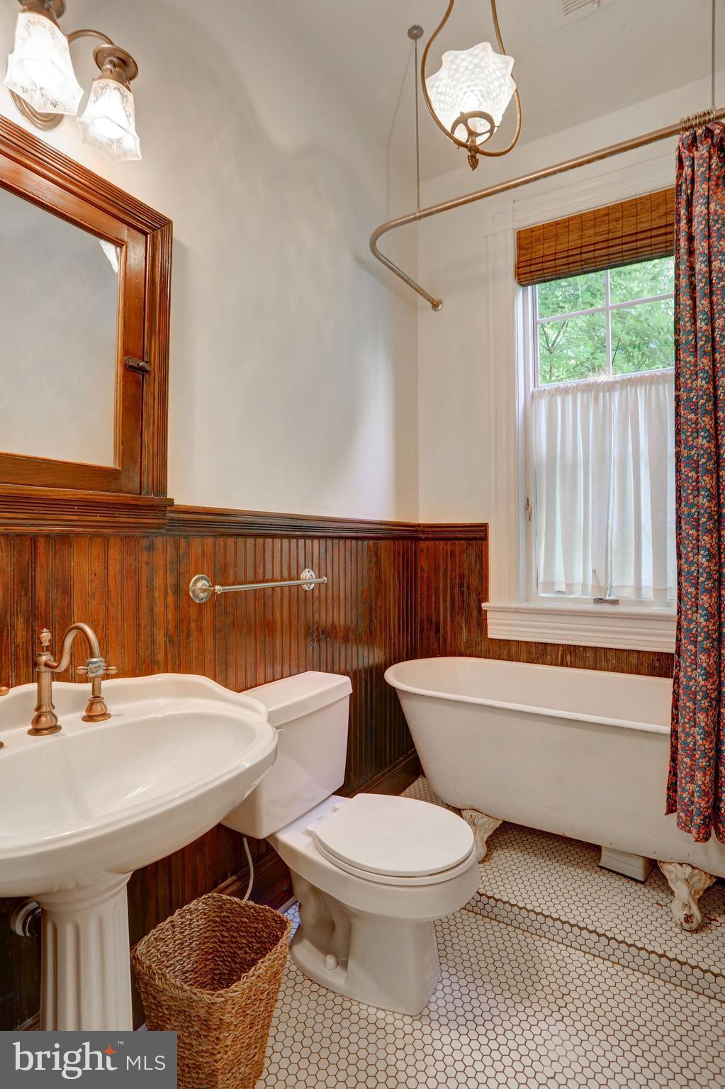 1804 Riggs Place Northwest Washington, DC 20009 - Photo 14 of 24