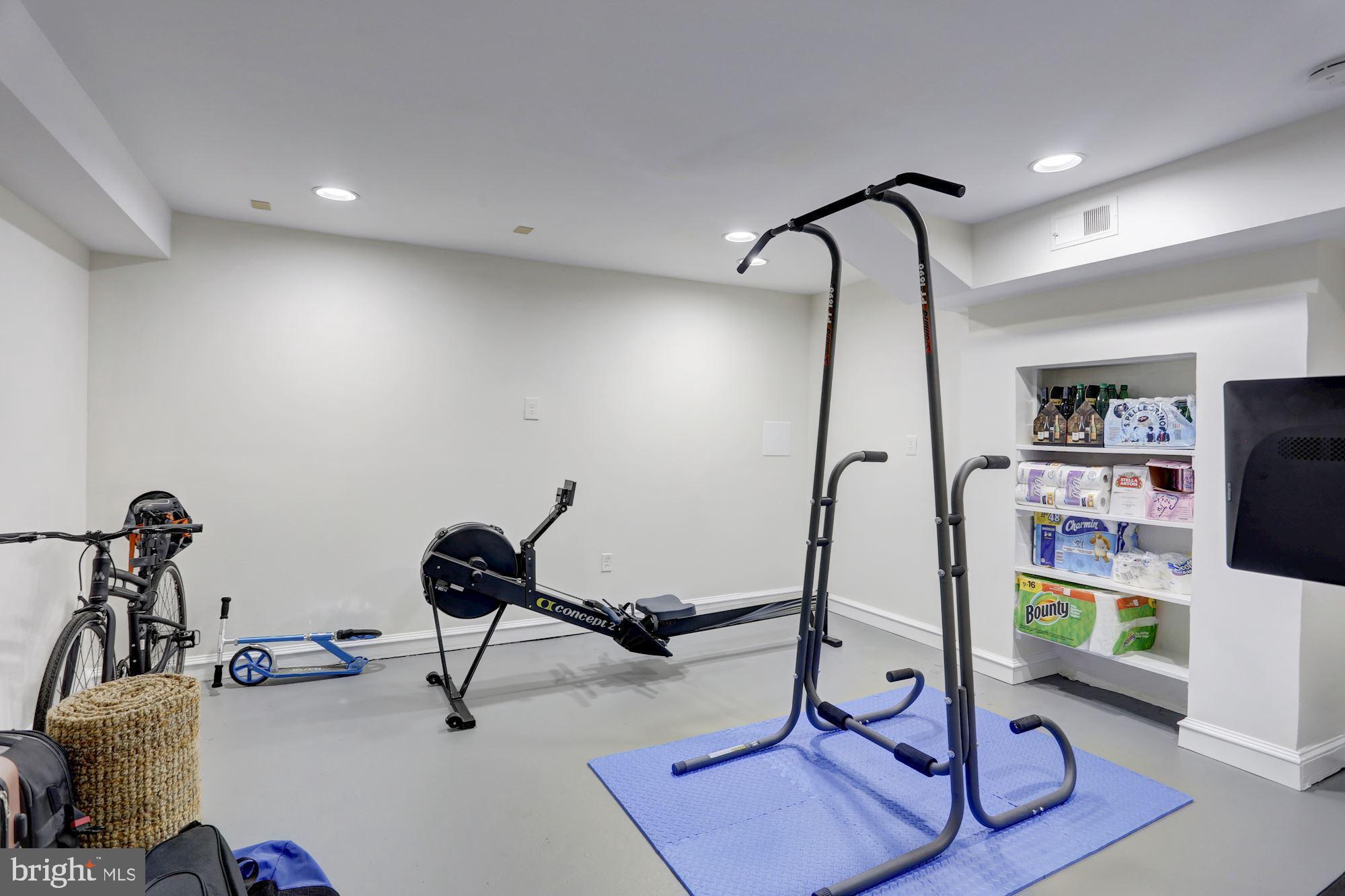 1804 Riggs Place Northwest Washington, DC 20009 - Photo 21 of 24