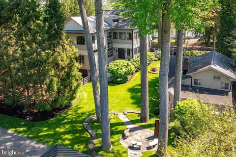 $6,475,000 | 235 North Main Street, New Hope, PA 18938