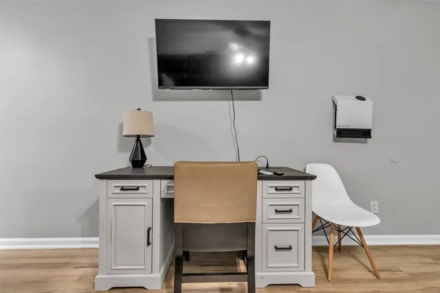 $1,495 | 1840 Richmond Avenue, Unit 26, Houston, TX 77098