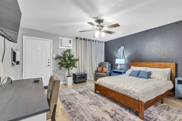 $1,495 | 1840 Richmond Avenue, Unit 26, Houston, TX 77098