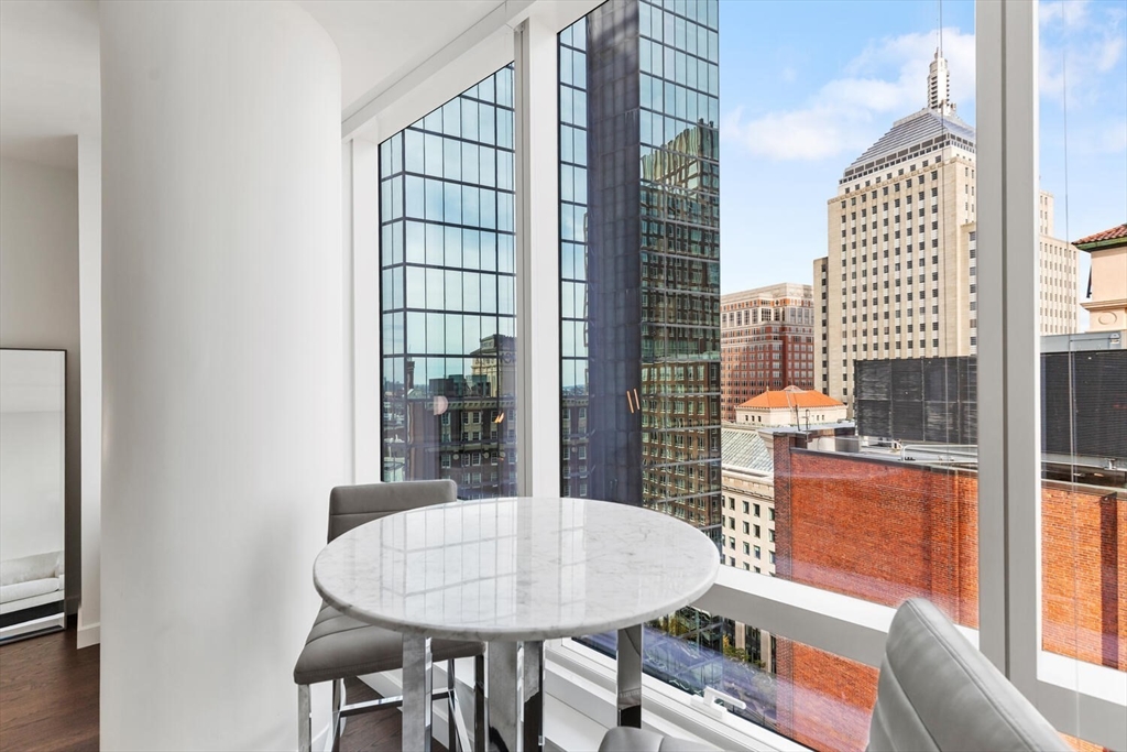 40 Trinity Place, Unit 1518 Boston, MA 02116 - Photo 5 of 28