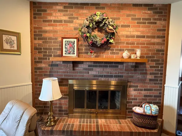 $374,900 | 2497 West Lynn Lane, Peru, IN 46970