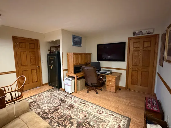 $374,900 | 2497 West Lynn Lane, Peru, IN 46970