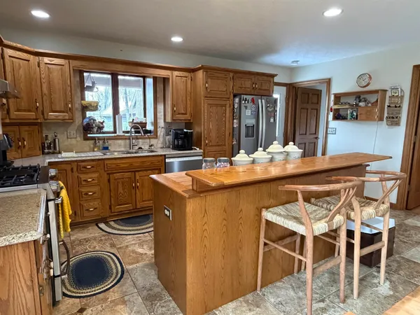 $374,900 | 2497 West Lynn Lane, Peru, IN 46970