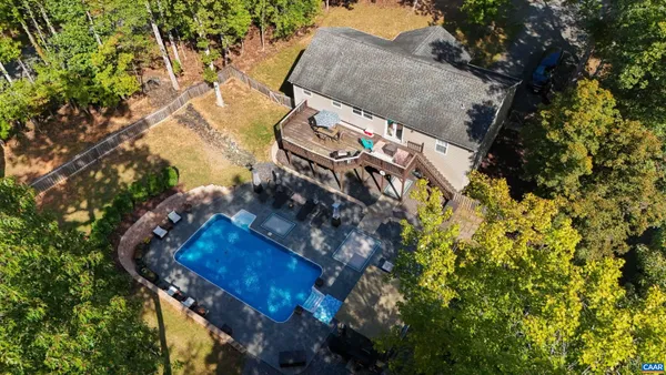 $499,900 | 31 Laguna Road, Palmyra, VA 22963