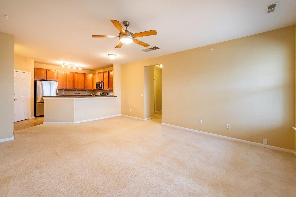 854 West Summerfield Gln Circle, Unit 116 Ann Arbor, MI 48103 - Photo 9 of 31 Photo 9