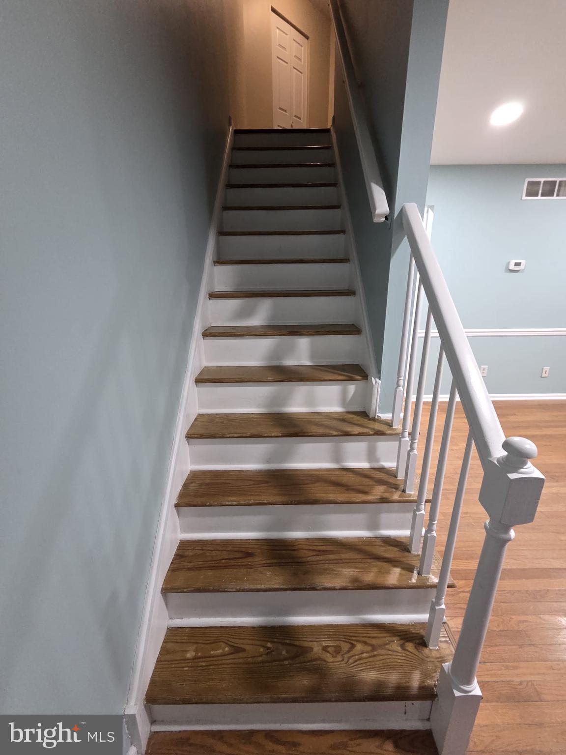 1486 Needham Circle Hatfield, PA 19440 - Photo 6 of 12 Step to upstair